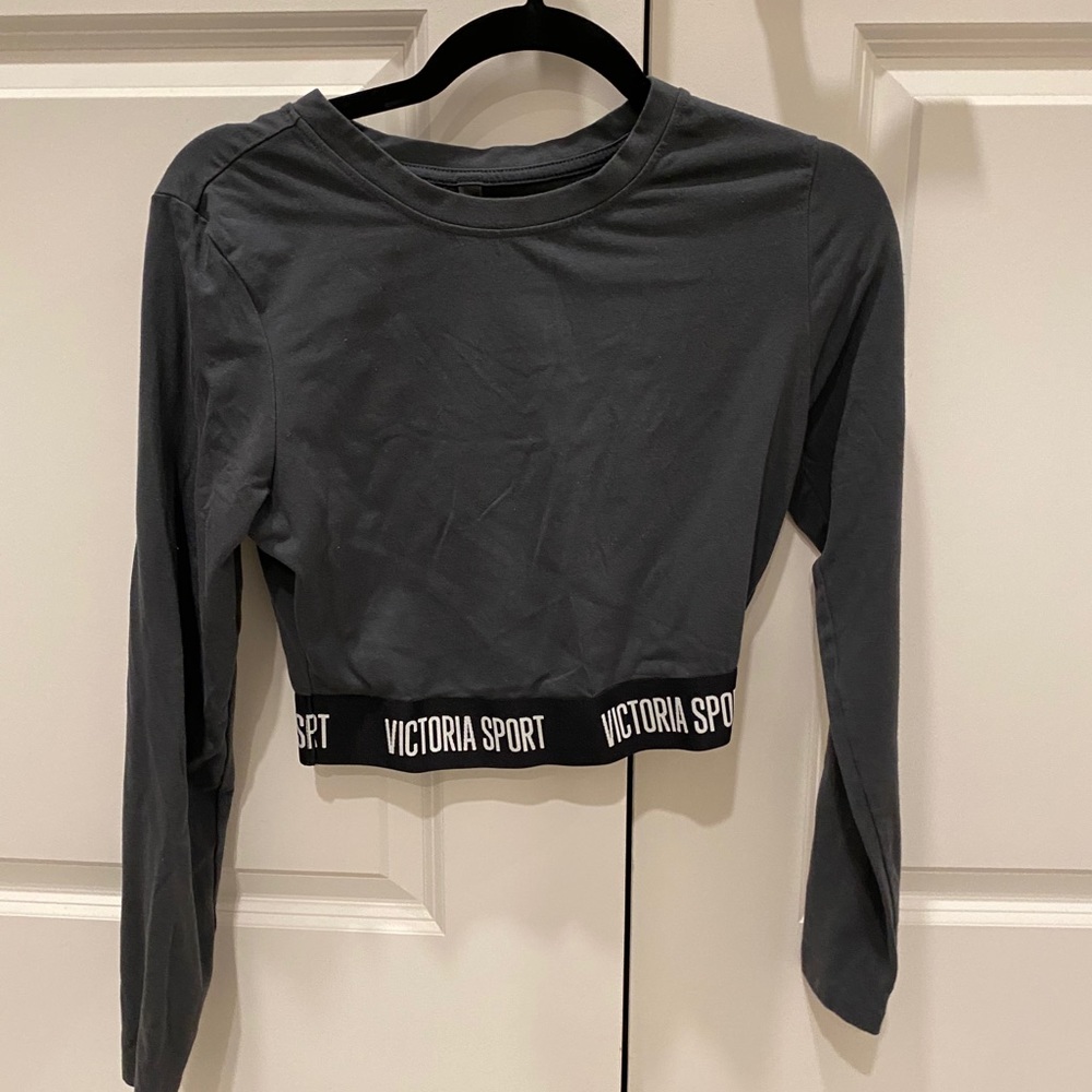 VICTORIA’S SECRET CROP TOP